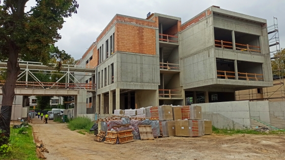 Postęp prac przy budowie Szkoły Podstawowej nr 50