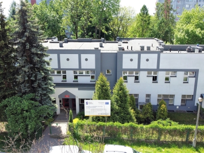 Samorządowe Przedszkole nr 187, os. Piastów 48 - wymiana okien, kontynuacja remontu ogrodzenia, inne prace remontowe