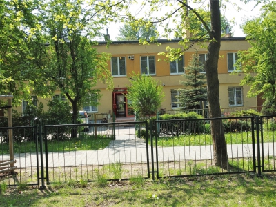 Samorządowe Przedszkole nr 110, filia ul. Ciepłownicza 34 - wymiana podłogi w altanie ogrodowej 