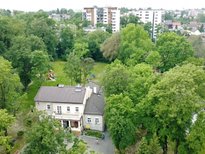 Samorządowe Przedszkole nr 51, ul. Estońska 2 - remont elewacji