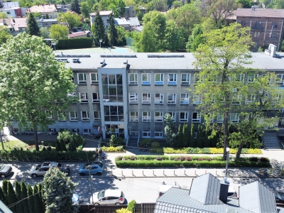 Szkoła Podstawowa nr 110, ul. Skwerowa3 - odnowienie dwóch sal lekcyjnych